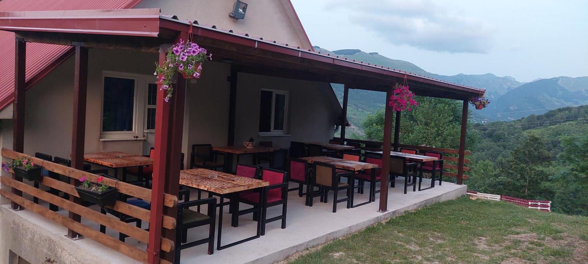 Vila Etno Selo -Sapat- Savnik Exteriér fotografie